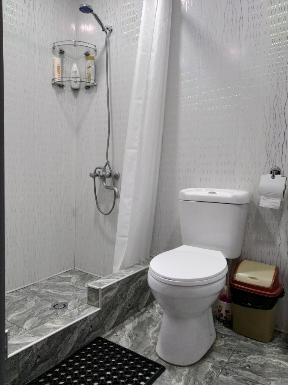 Guesthouse Gegi Kutaisi Exterior photo